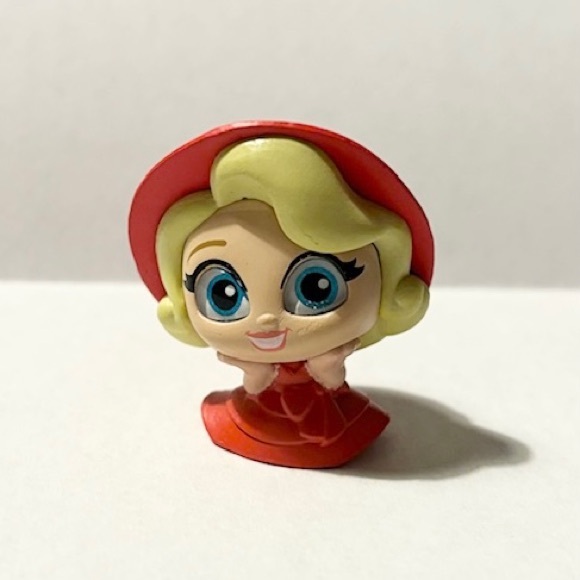 Disney Doorables Series 11 Charlotte - Picture 1 of 2
